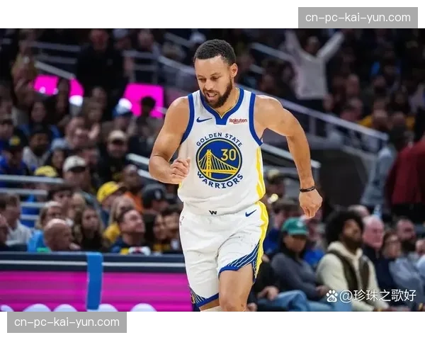 历史回顾:十年前,库里单赛季402记三分的纪录之夜 历史回顾:十年前,库里单赛季402记三分的纪录之夜