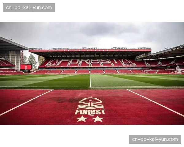 诺丁汉森林社区训练营的孩子们通过俱乐部官方应用首次体验AR互动解说